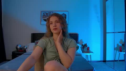 Snapshot of pamelablair chatting on March 2025 05:42:02 AM Pamela Blair online show from March 2025 05:42:02 AM