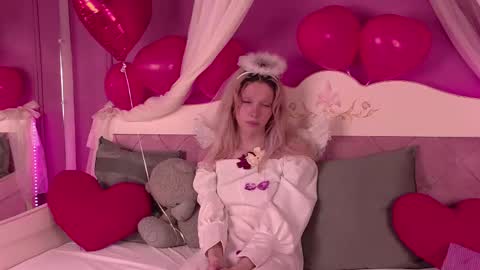 Pamelamy online show from February 2025 01:10:02 PM