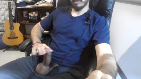 Snapshot of pan_con_jalea chatting on July 2026 01:40:01 AM Pan Con Jalea y Mantequilla de mani online show from July 2026 01:40:01 AM