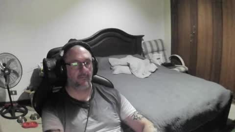 Snapshot of panoramix8080 chatting on October 2025 03:52:02 AM panoramix8080 online show from October 2025 03:52:02 AM