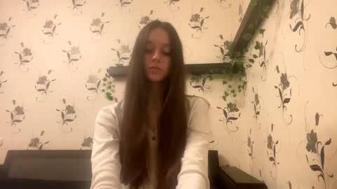 Kate online show from September 2025 09:26:01 PM