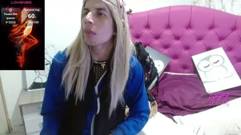 Snapshot of pantera_white chatting on June 2026 05:51:02 AM pantera_white online show from June 2026 05:51:02 AM