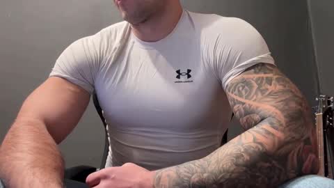 Oleg online show from February 2026 01:42:02 PM