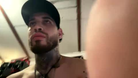 Snapshot of panthers_room chatting on May 2026 07:15:01 PM panthers_room online show from May 2026 07:15:01 PM