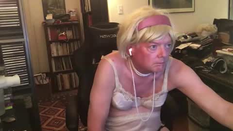 Pantyvioletlace online show from February 2025 06:24:02 AM
