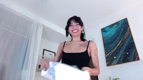 Snapshot of pao_thebigclit chatting on January 2025 05:01:02 AM Paolita online show from January 2025 05:01:02 AM