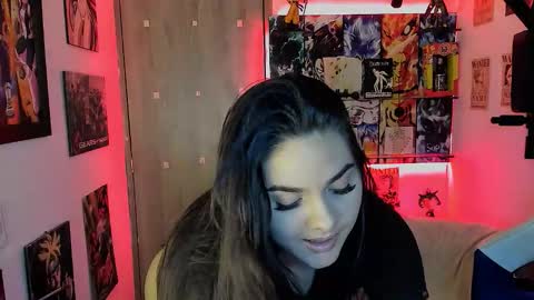 Paola online show from September 2025 02:34:01 AM