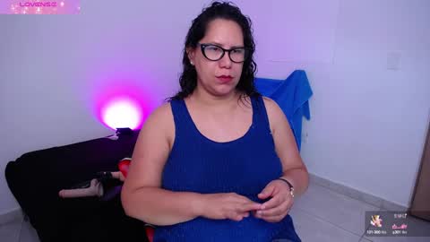 paola online show from January 2025 04:30:02 AM