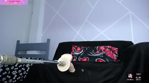 paola online show from October 2025 01:44:01 PM