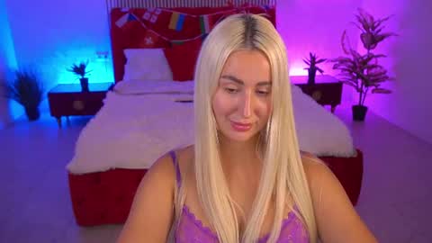 Lia online show from July 2026 01:26:01 PM