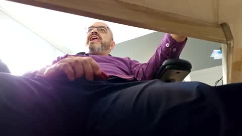 Papi online show from December 2024 03:31:02 PM