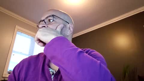 Papi online show from January 2025 12:45:02 PM