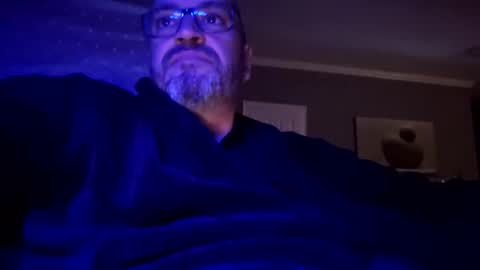 Papi online show from January 2025 03:00:02 AM