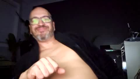 Papi online show from January 2025 04:26:01 AM