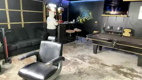 Snapshot of papi_krizz chatting on October 2025 02:56:02 PM papi_krizz online show from October 2025 02:56:02 PM