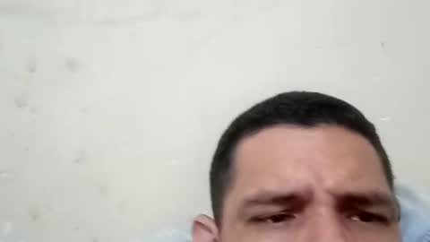 papi_mami_live online show from October 2025 03:35:01 AM