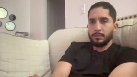 papicubano_guapo23cm online show from April 2026 05:51:02 AM