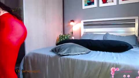 My alter ego Betinna Flowers - a tattooed Miss  -   Are you missing me come in here  -  online show from October 2025 04:39:01 PM