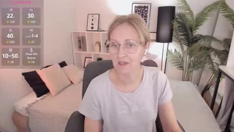 Paris online show from October 2025 08:08:02 PM