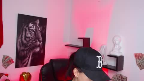 Paris D angelo online show from December 2024 04:30:02 AM