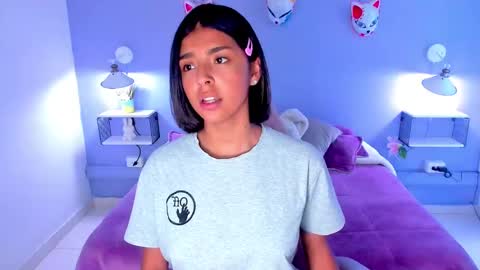 Paris online show from December 2024 04:18:01 PM