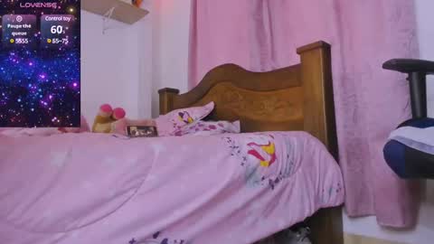 Paris online show from March 2025 09:06:02 PM