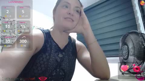 Snapshot of pariswlls chatting on September 2025 01:16:02 AM Paris online show from September 2025 01:16:02 AM