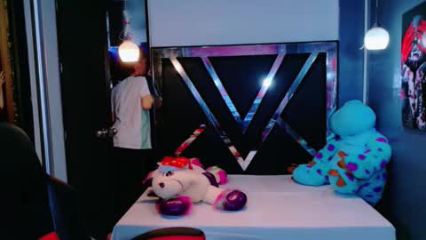 park_jimin1 online show from December 2025 07:08:02 PM