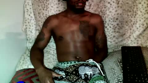 Snapshot of parlay0028 chatting on December 2024 11:28:02 PM Parlay tellio online show from December 2024 11:28:02 PM