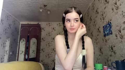Milana online show from May 2026 09:16:02 AM
