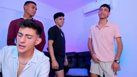 liampacoyosh and erick online show from February 2025 08:11:02 PM