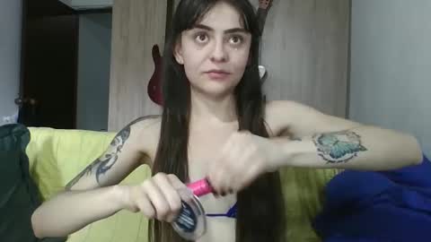 passion_fruit01 online show from October 2025 06:16:02 PM