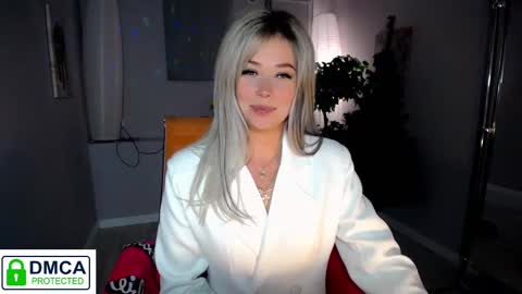 Snapshot of passionate_babe chatting on December 2024 09:32:02 AM I have returned from vacation and I am glad to share my energy and emotions with you online show from December 2024 09:32:02 AM