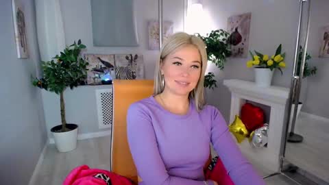 Snapshot of passionate_babe chatting on January 2025 08:40:02 AM I have returned from vacation and I am glad to share my energy and emotions with you online show from January 2025 08:40:02 AM