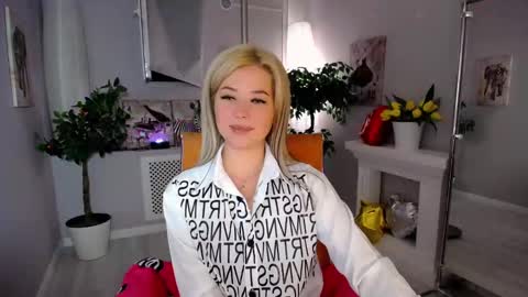 Snapshot of passionate_babe chatting on January 2025 03:22:01 AM I have returned from vacation and I am glad to share my energy and emotions with you online show from January 2025 03:22:01 AM