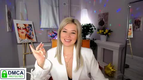 Snapshot of passionate_babe chatting on February 2025 06:19:01 AM I have returned from vacation and I am glad to share my energy and emotions with you online show from February 2025 06:19:01 AM