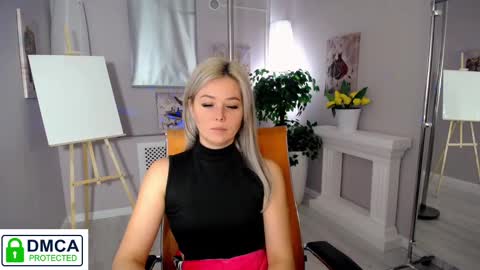Snapshot of passionate_babe chatting on February 2025 06:31:01 AM I have returned from vacation and I am glad to share my energy and emotions with you online show from February 2025 06:31:01 AM