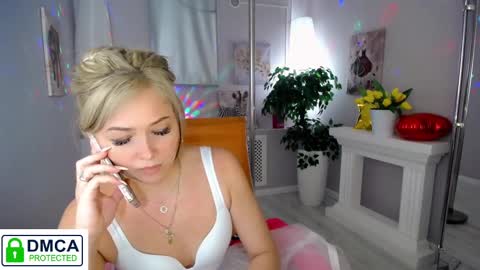 Snapshot of passionate_babe chatting on March 2025 06:32:01 AM I have returned from vacation and I am glad to share my energy and emotions with you online show from March 2025 06:32:01 AM