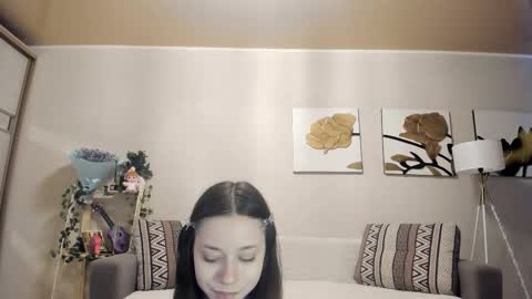 Snapshot of passionate_isabella chatting on September 2025 04:12:01 AM Bella online show from September 2025 04:12:01 AM