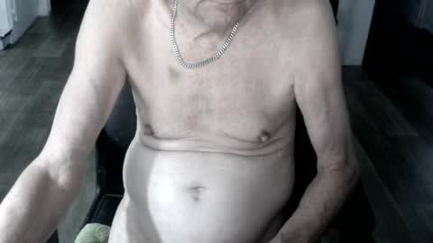 Snapshot of pastelito76 chatting on July 2026 02:41:02 PM Bob online show from July 2026 02:41:02 PM