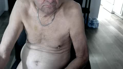 Snapshot of pastelito76 chatting on July 2026 04:14:02 PM Bob online show from July 2026 04:14:02 PM