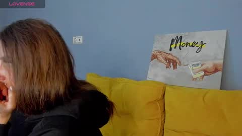 Snapshot of patricia_cox chatting on December 2024 09:57:01 PM Patricia GMT2 Wed-Thu 5-11am Sat-Mon 5-11am online show from December 2024 09:57:01 PM