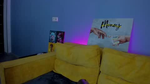 Snapshot of patricia_cox chatting on January 2025 03:34:02 AM Patricia GMT2 Wed-Thu 5-11am Sat-Mon 5-11am online show from January 2025 03:34:02 AM