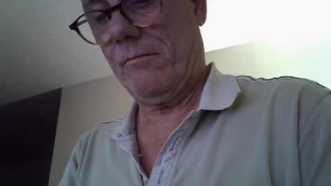 patrick5275 online show from September 2025 08:01:02 PM