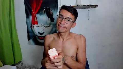 EDUAR Independent model online show from March 2026 01:54:01 AM