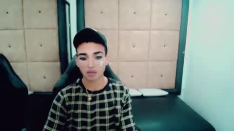 PatrickXX 1 online show from October 2025 07:33:02 PM