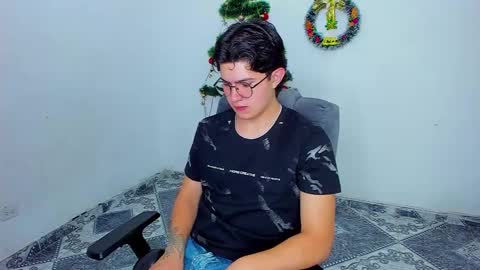 .... online show from December 2024 09:46:01 PM