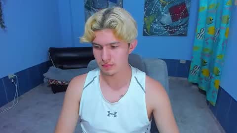 .... online show from November 2025 01:05:01 AM