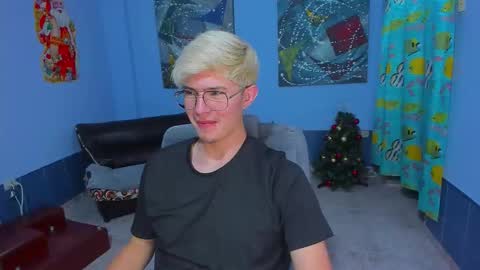 .... online show from December 2025 09:44:01 PM