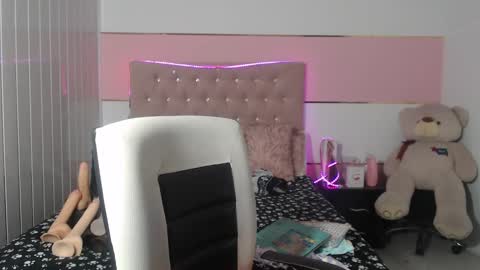 patty squirt87 online show from February 2025 02:51:02 AM